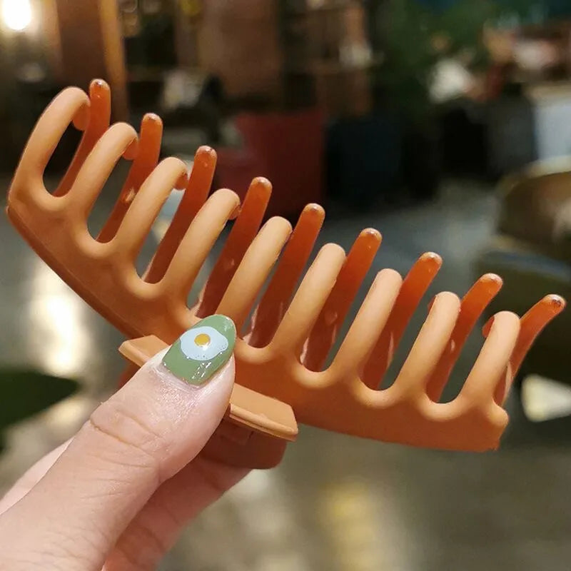 Large Plastic Shark Hair Claw Clip