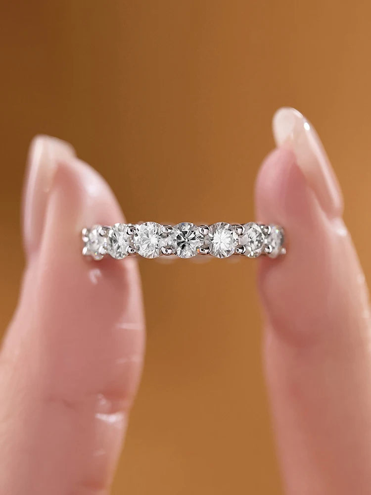 925 Sterling Silver Classic Zircon Single Row Ring for Women