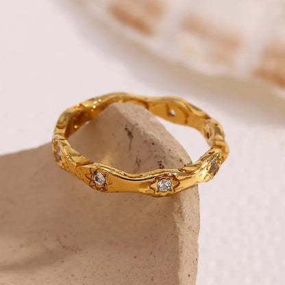 Eight-Awn Star Wave Shape Ring